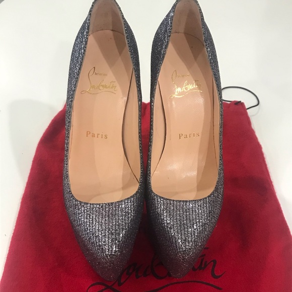 SOLD - Christian louboutin daffodile 35 1/2 - Picture 3 of 8